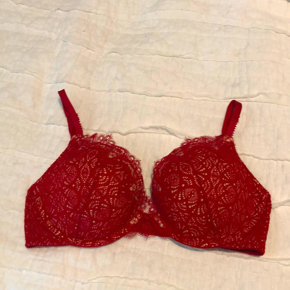 Victoria’s Secret Red Lace Bra